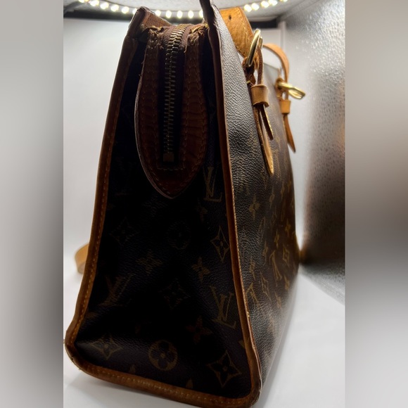 Louis Vuitton Purse, w/LV Logo, Rare, Good Condition, Spacious, Preowned-SD0086 - Picture 3 of 14